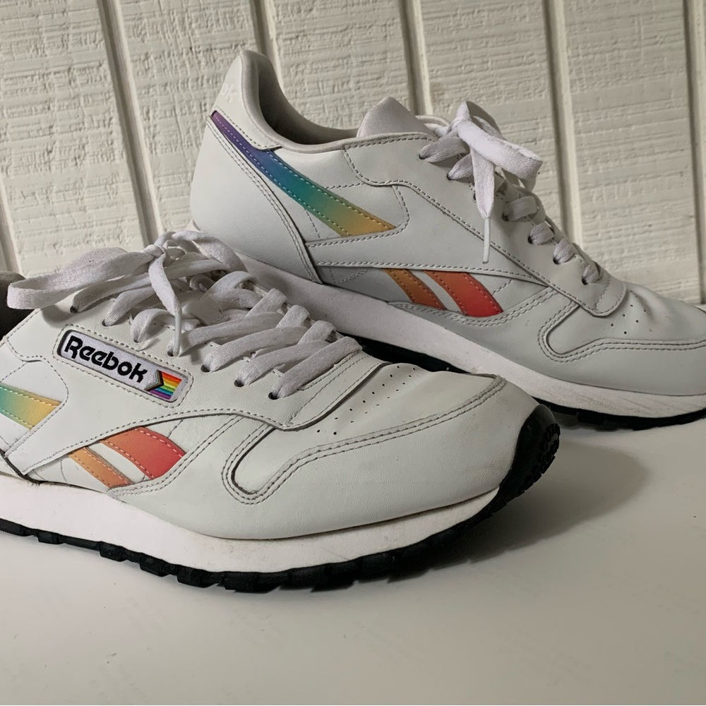 Reebok White Shoes with Multicolor Details
